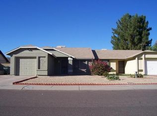 1810 E Grandview Rd, Phoenix, AZ 85022