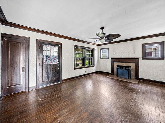 4th image of 2217 Inglewood Pl