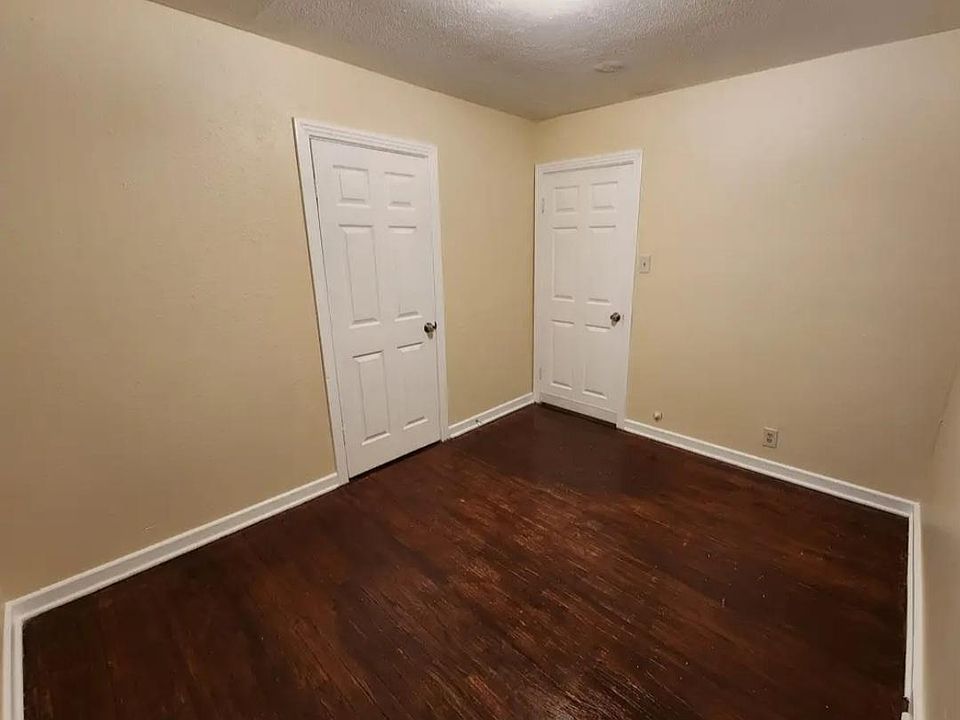 1st image of 4933 Cheryl Dr