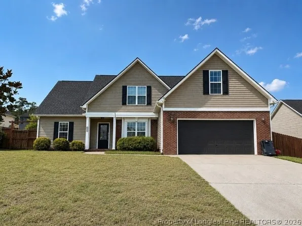 1529 Seabiscuit Dr, Parkton, NC 28371