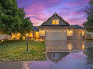 1950 N Maroon Ave, Kuna, ID 83634