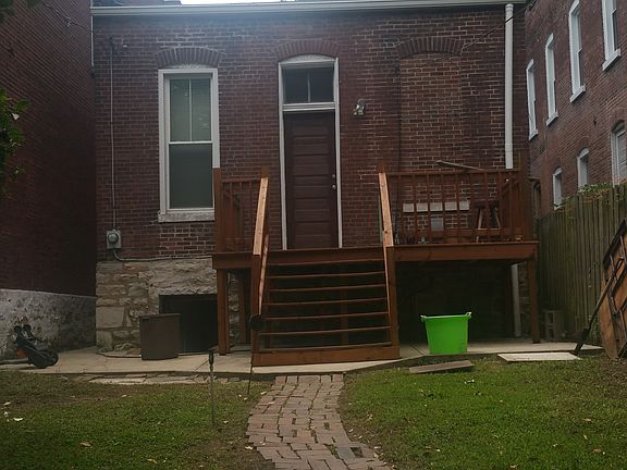 3rd image of 2639 Ann Ave