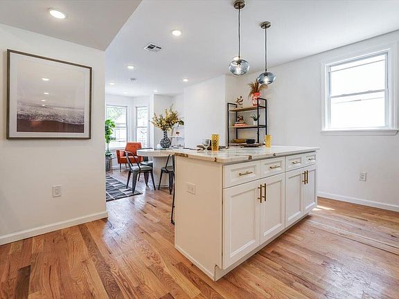 2nd image of 199 Union St