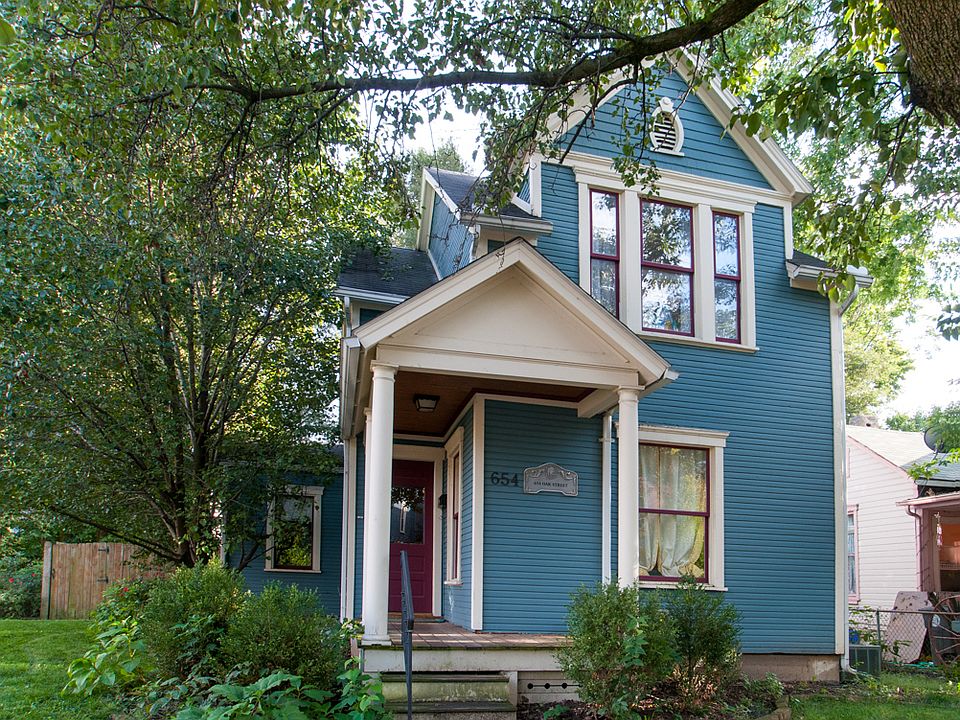 1st image of 654 Oak St