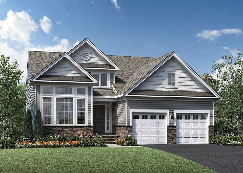 1st image of 82 Glen Ellen Blvd #44