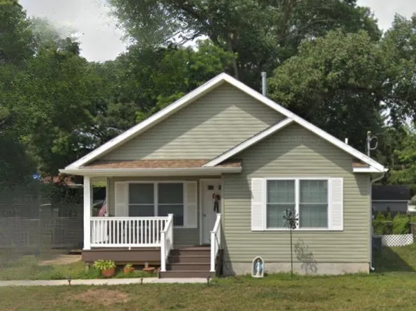 13 Louis Ave, Middlesex, NJ 08846