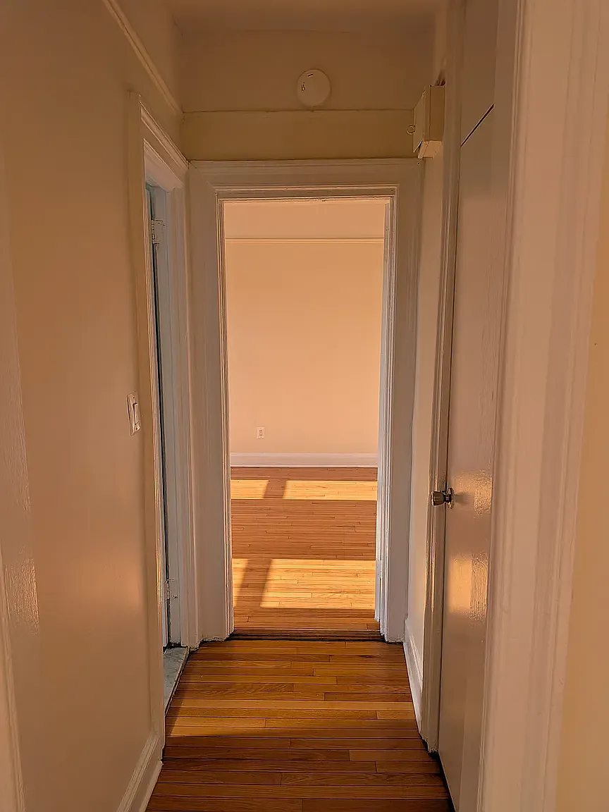 32-15 93rd Street — Photo 2