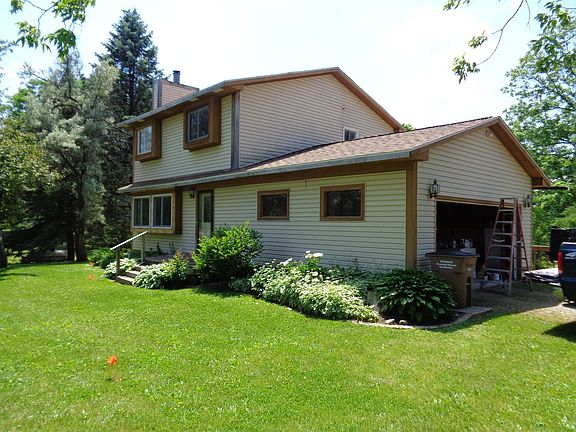 2nd image of 11930 Lisa Lori Ln