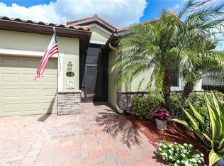7011 Quiet Creek Dr, Bradenton, FL 34212