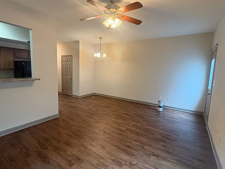 110 Audley Ct — Photo 30