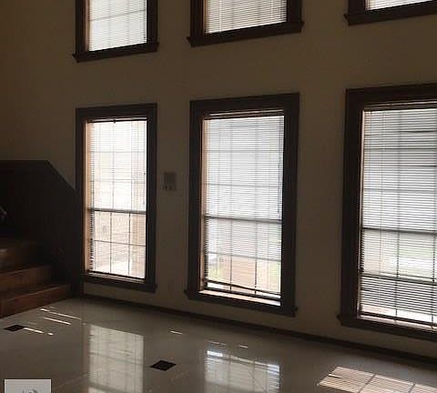 5th image of 1412 Tesoro Ave