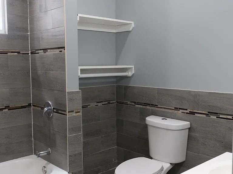 69 Cedar Ave #1 — Photo 9