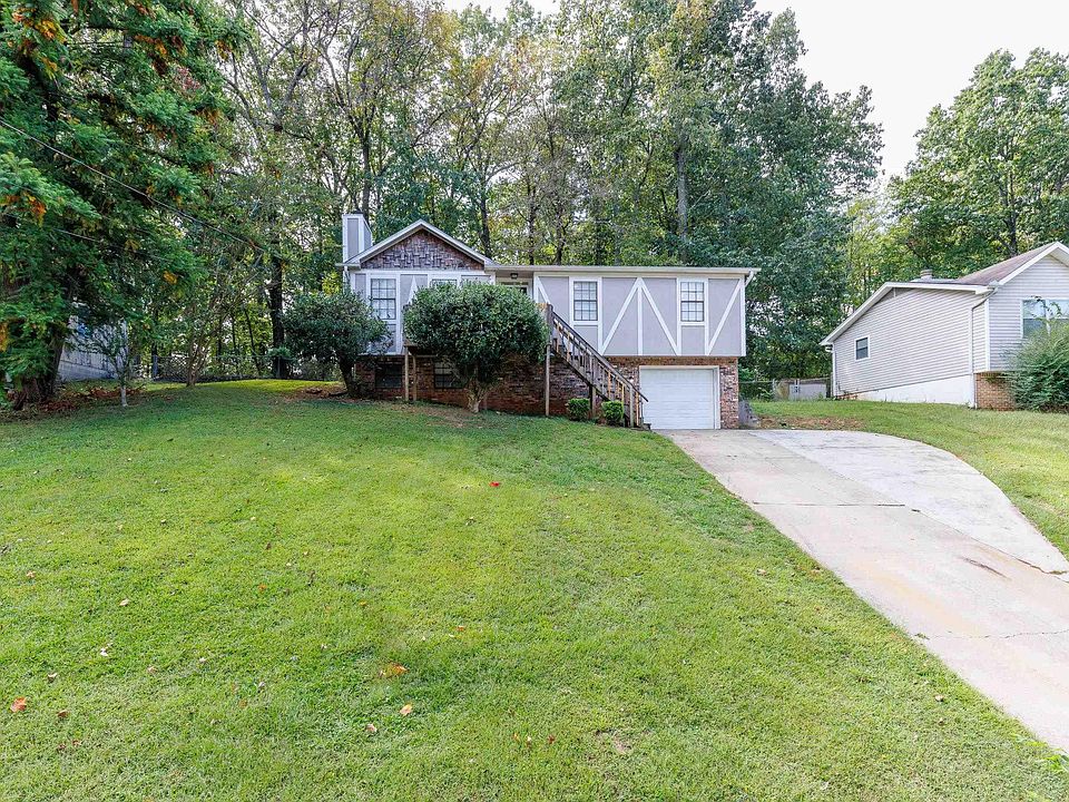 1st image of 3135 Sleepy Hollow Dr