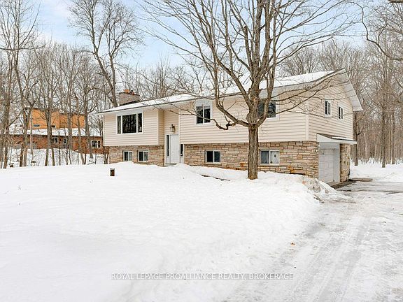 2nd image of 1780 Middle Rd