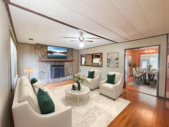 4th image of 124 E Bethany Rd