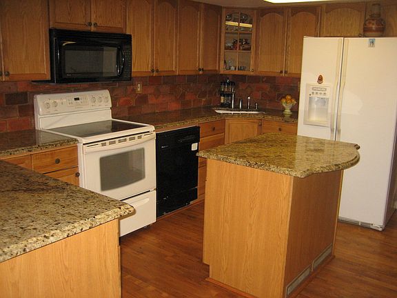 KITCHEN (GRANITE UPDATES)