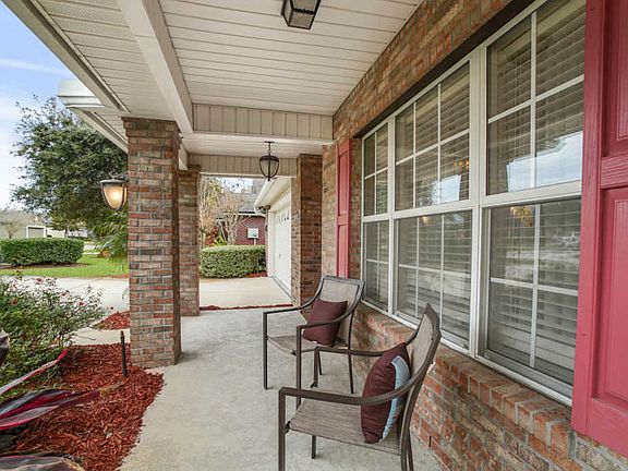 3rd image of 128 Pine Arbor Cir