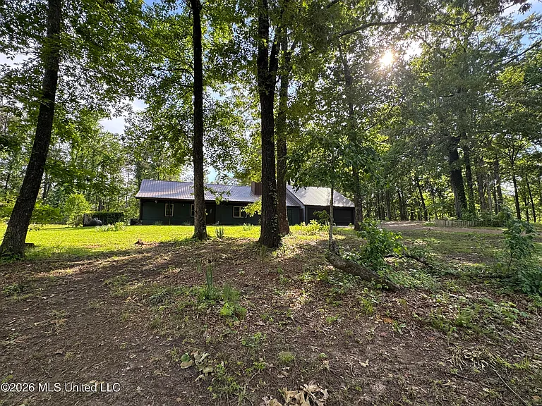 21 County Road 187 — Photo 4