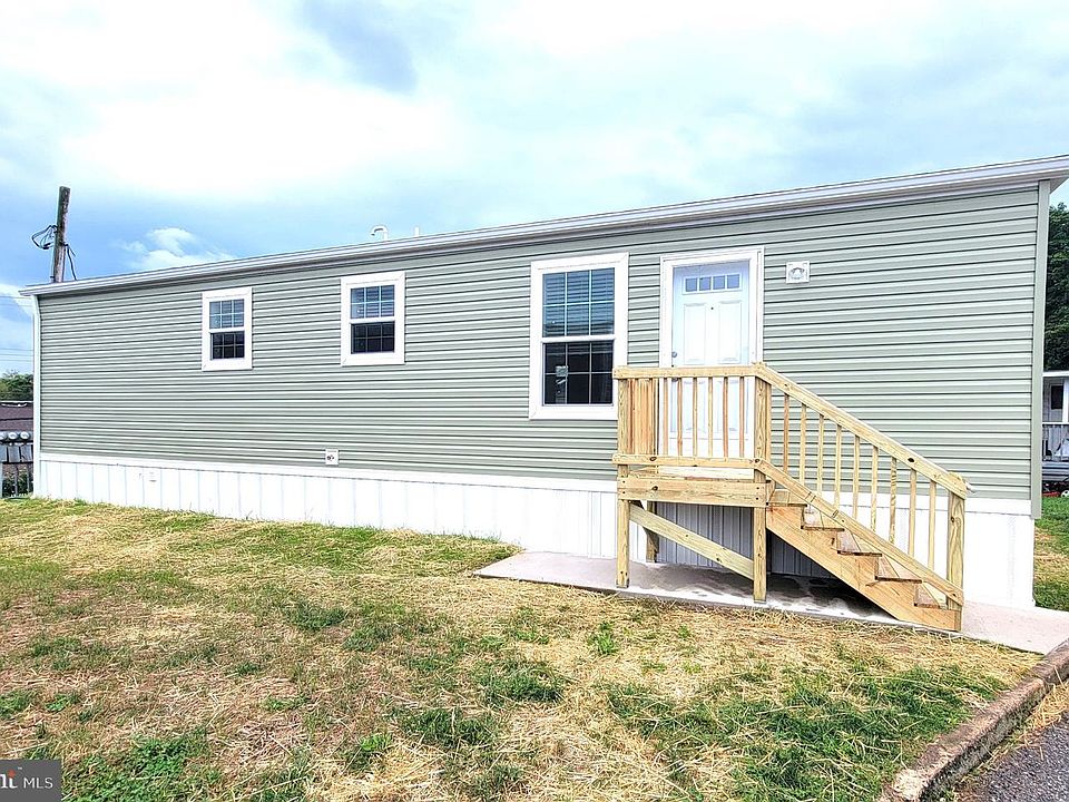 1st image of 24 Joseph Ave