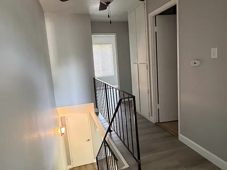156 Chynoweth Ave — Photo 17
