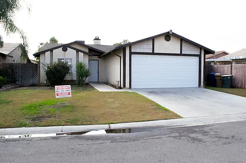 4809 Millbrook Way Photo 1