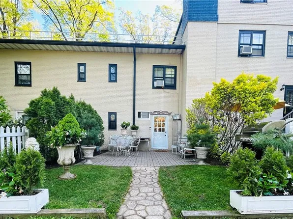 11 Manchester Road #D-1, Eastchester, NY 10709