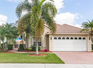 847 SW Lake Charles Cir, Port Saint Lucie, FL 34986
