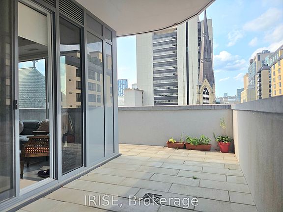 2nd image of 280 Dundas St W #502