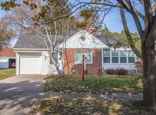 3910 Saint Clair St, Madison, WI 53711