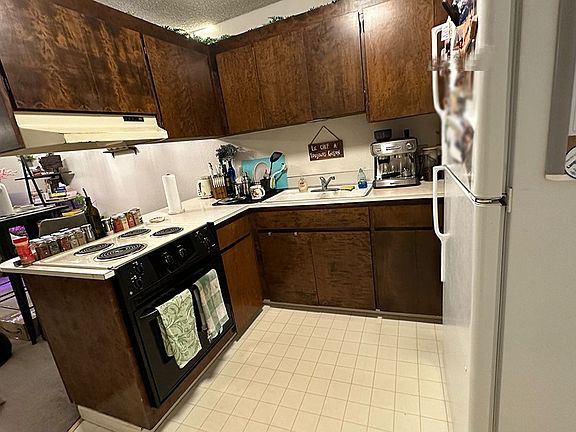5th image of 5721 Hendrickson Ave #1