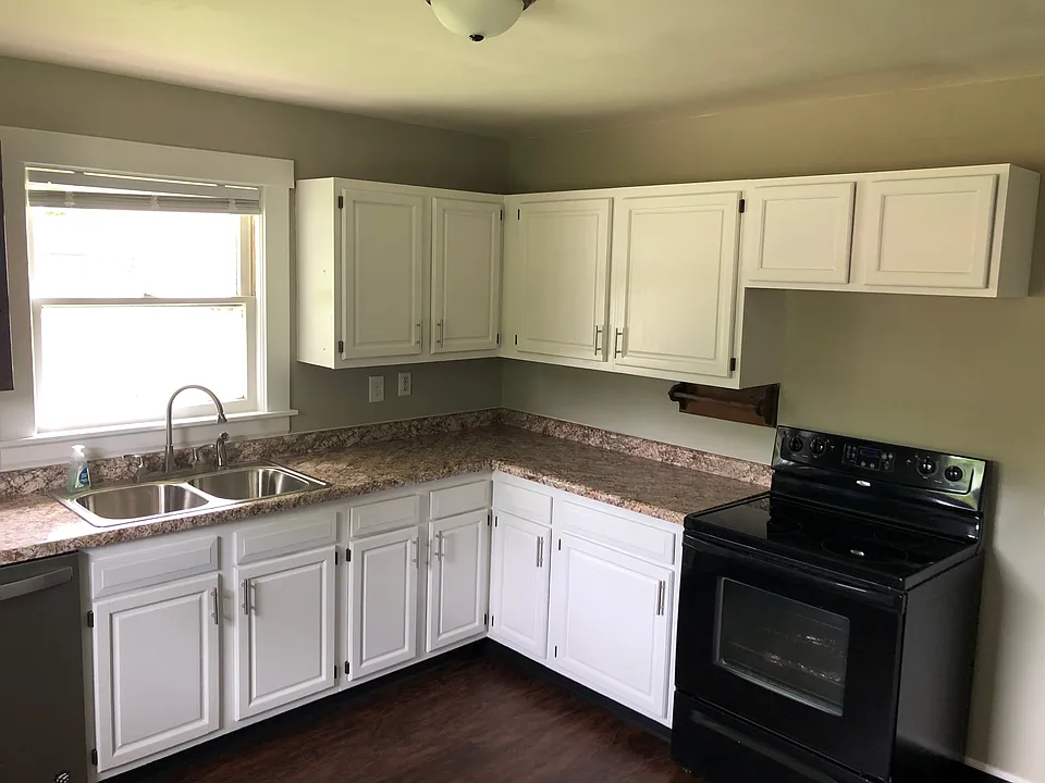 411 N Vine St #1