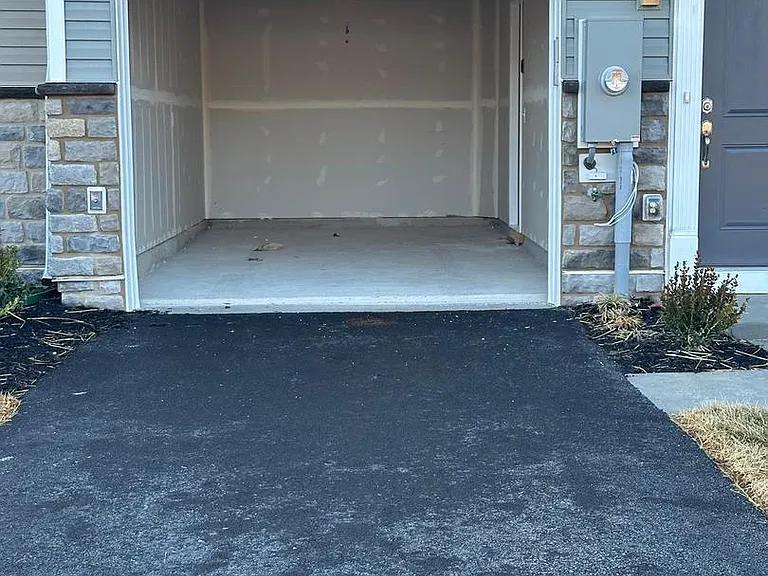 113 Marlow Ct — Photo 45