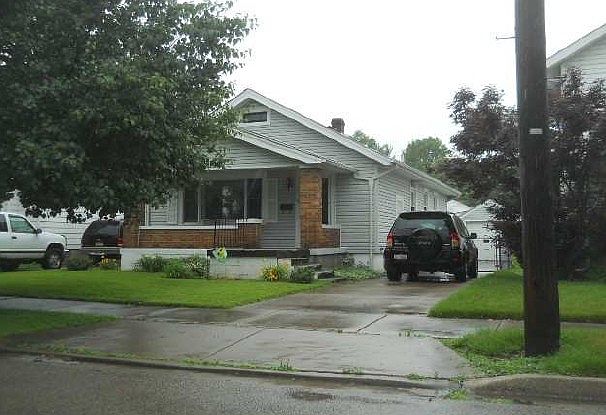 1st image of 1820 Morey Ave
