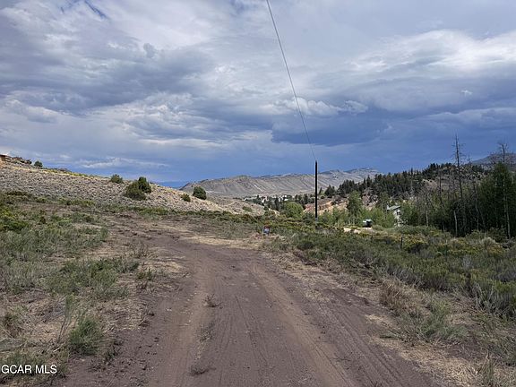 3rd image of 5285& 5275 County Road 20