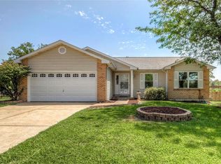 4103 Chatham Pl, Saint Charles, MO 63304