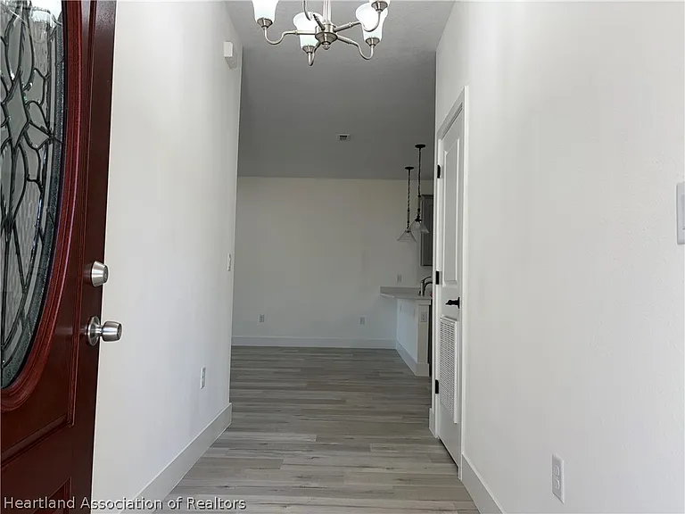 6011 Candler Ter — Photo 2