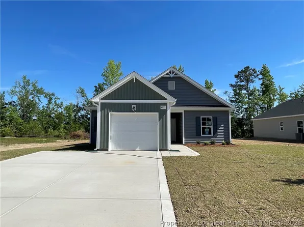 4271 Halkirk Dr, Fayetteville, NC 28312