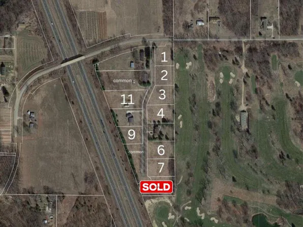 2717 Peachtree Ln #7, Benton Harbor, MI 49022