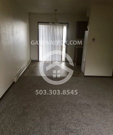 5th image of 1031 NE Cowls St APT 1