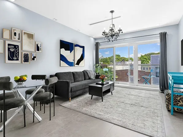 17 Diamond St #4A, Brooklyn, NY 11222