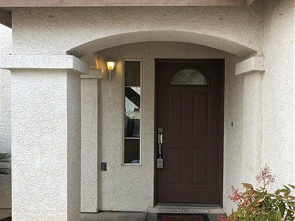 4th image of 659 Persian Violet Ave