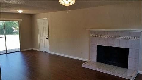2nd image of 5733 Wheaton Dr