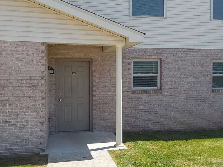 119 Cerise Ln #Lane;-apt 606 — Photo 4
