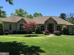 834 W Shiller St, Egg Harbor City, NJ 08215