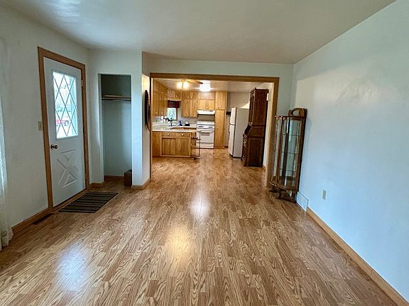 3rd image of 1104 3rd St