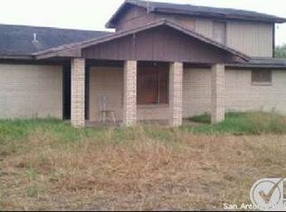 7805 Villa Pancho Dr, Brownsville, TX 78521