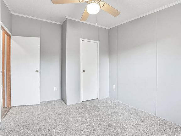5th image of 408 Ocean Spray Dr