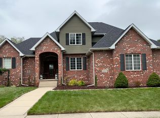 4102 Abercrombie Dr, Chesterton, IN 46304