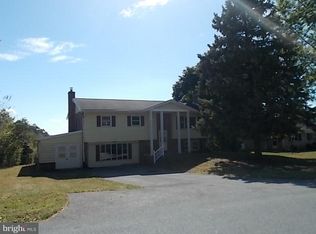 36 Brindle Dr, Fayetteville, PA 17222