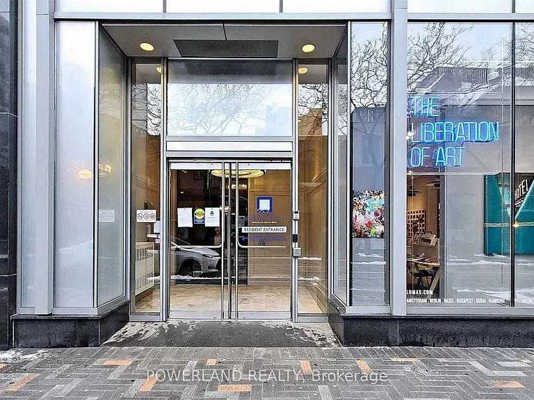155 Yorkville Ave #814 — Photo 3
